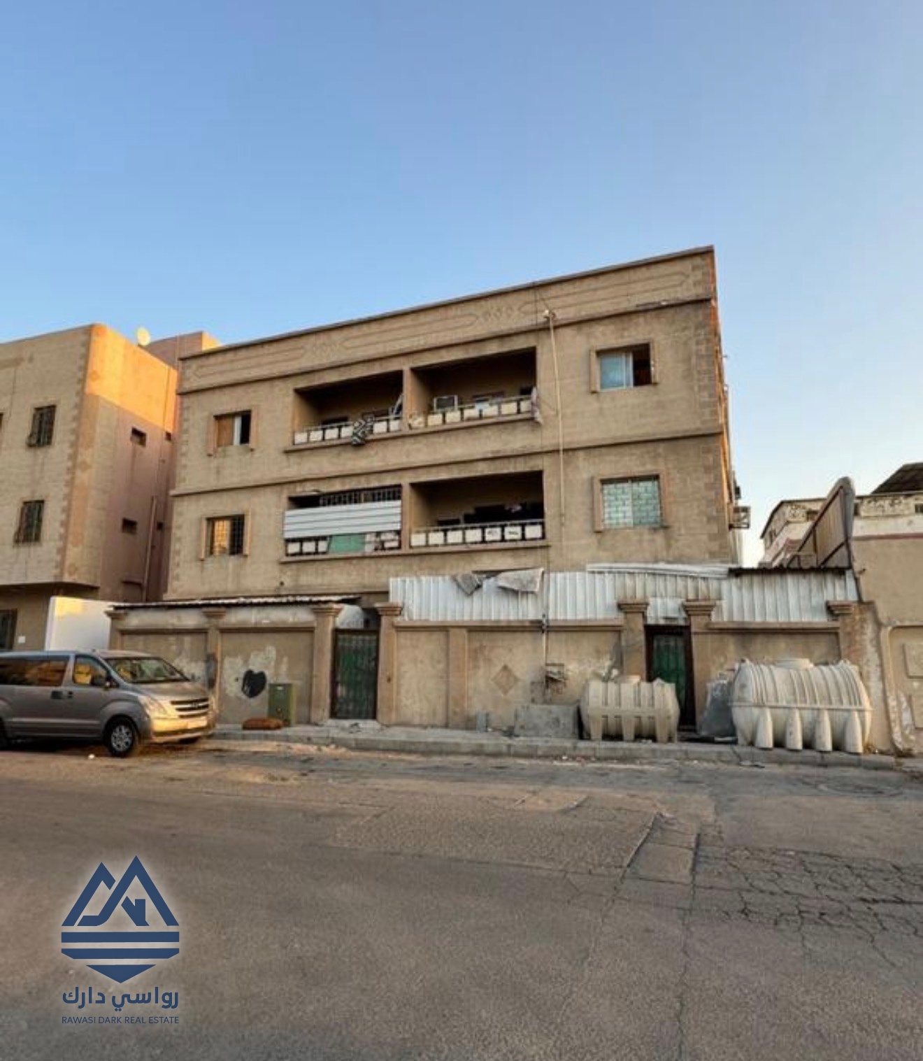 للبيع عمارة في البادية دخل 115 صافي